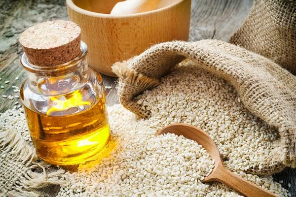 Le prix de l&#39;huile de sésame en Inde augmente légèrement à 3 230 dollars la tonne
